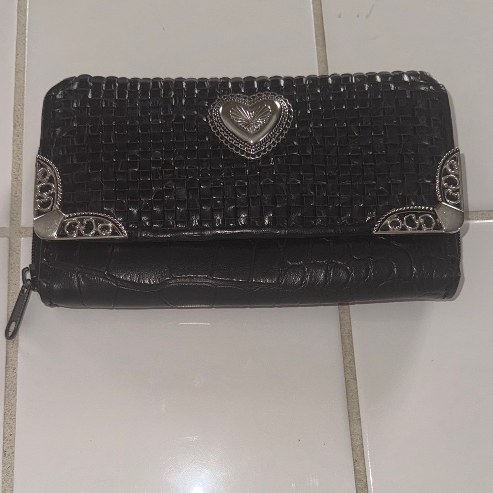 Black Woven Heart Accent Wallet